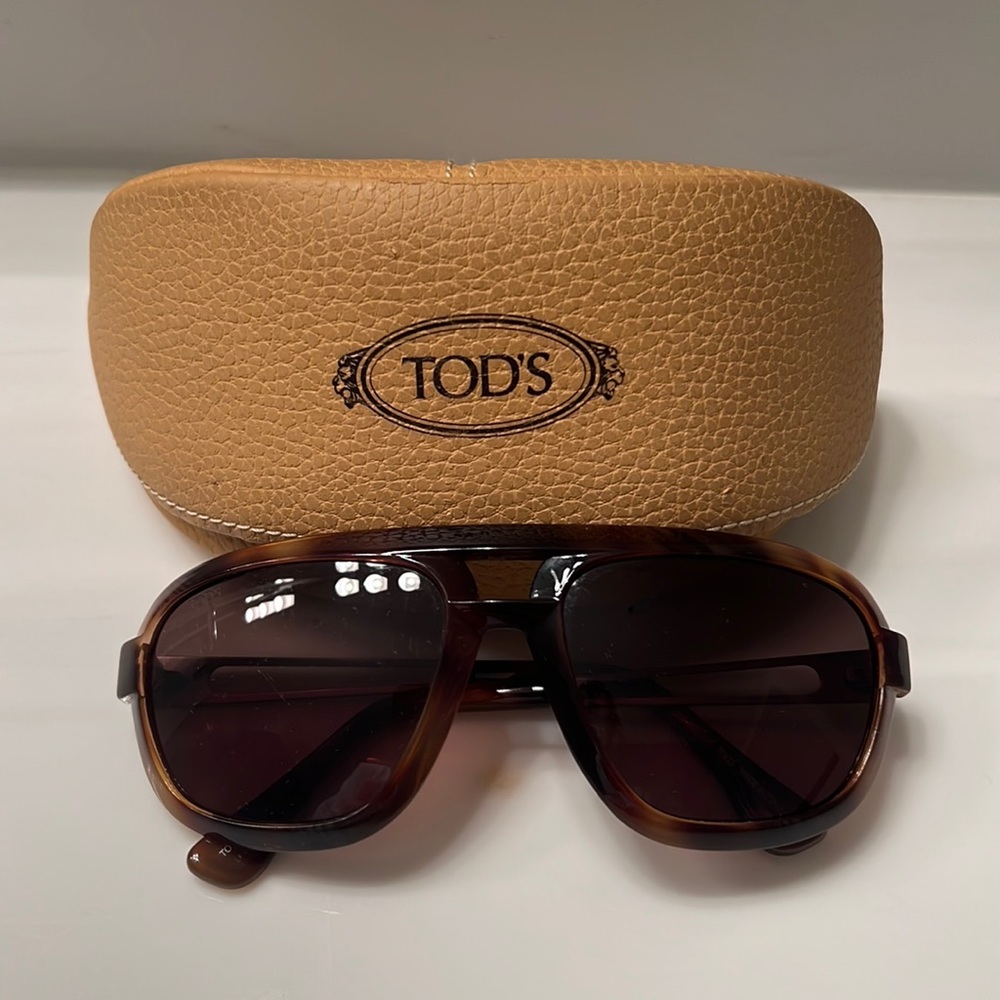 TOD's Sunglasses Unisex